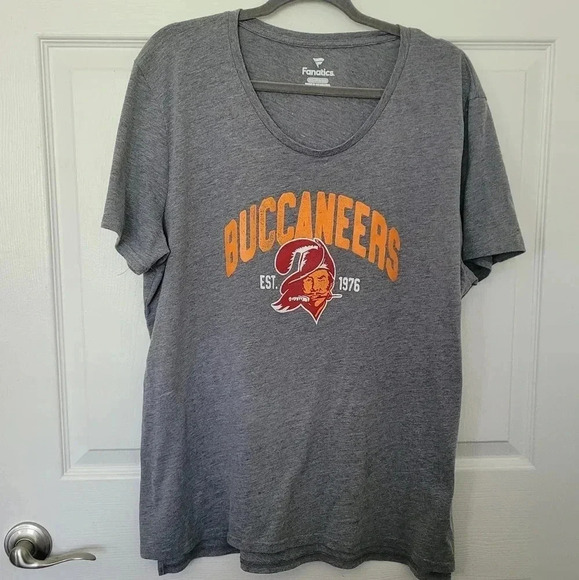 Fanatics Heathered Gray Tampa Bay Buccaneers Drop Back Modern Tri-Blend Women's - Picture 3 of 6